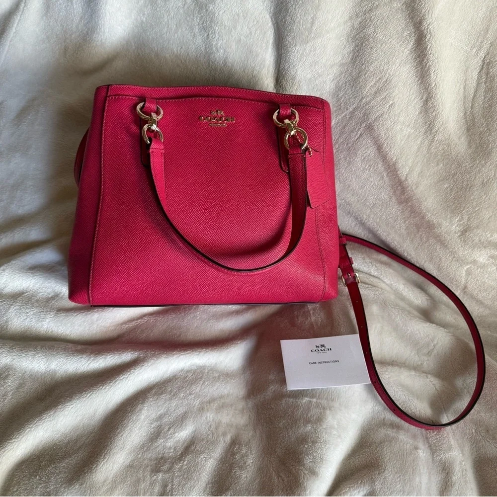 COACH - NWOT- Leather Minetta Crossbody Shoulder Bag – Style F57847)